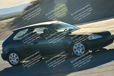 media/Dec-13-2025-Extreme Speed (Sat) [[d129ecb0b9]]/Beginner/Session 3 (Turn 5)/